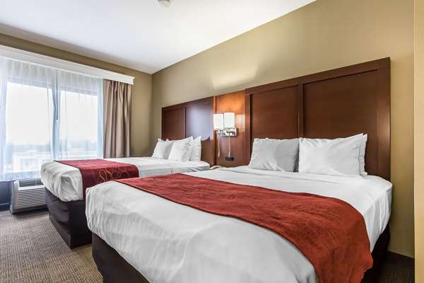  - Comfort Suites Effingham - I-57 & I-70, Exit 159
