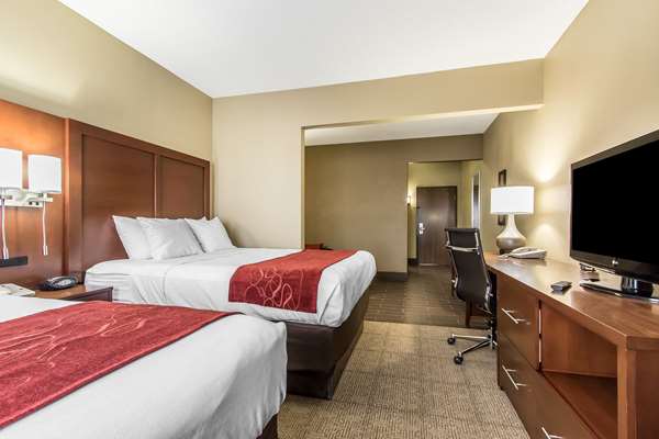  - Comfort Suites Effingham - I-57 & I-70, Exit 159