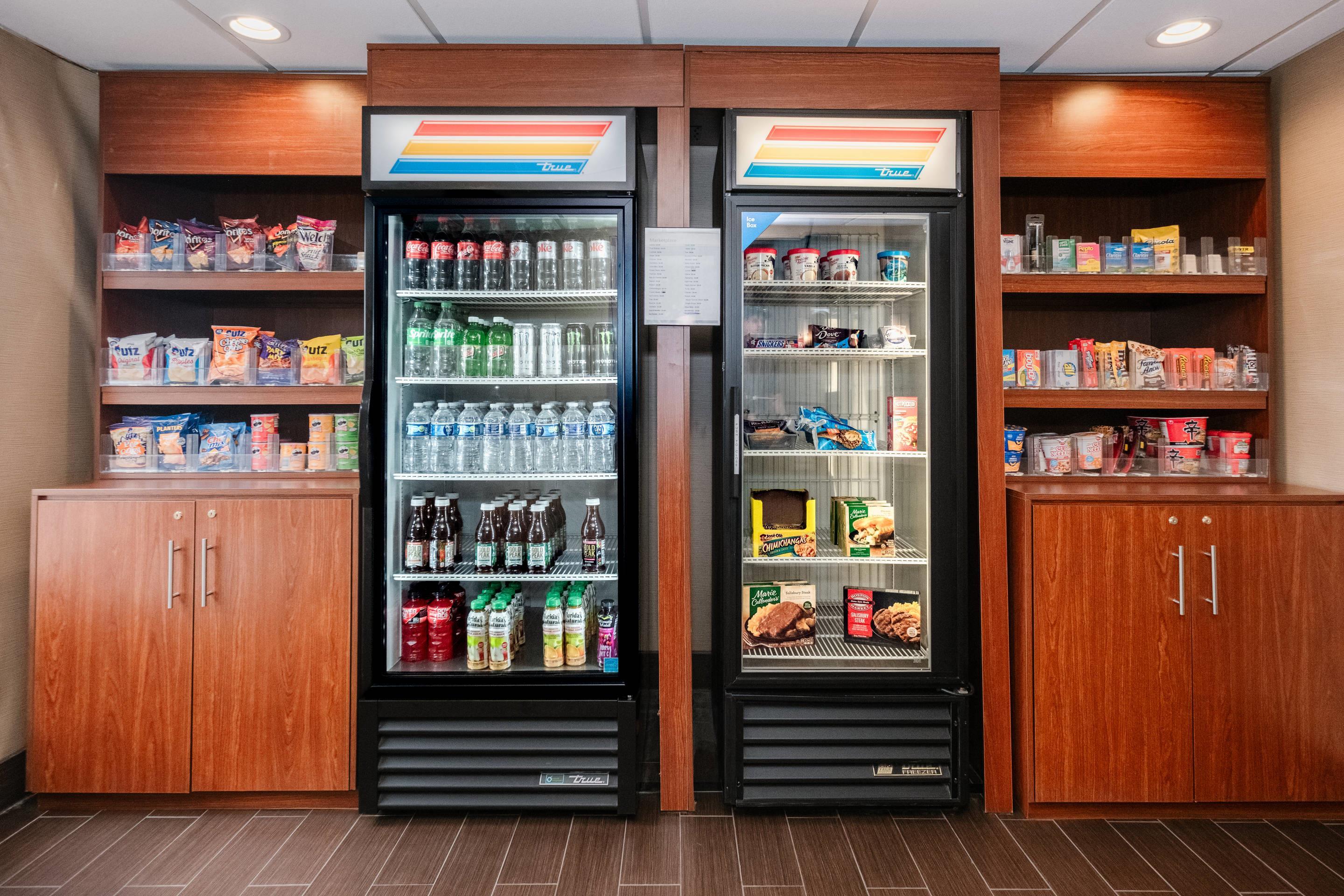 Hotel marketplace | Comfort Suites Effingham