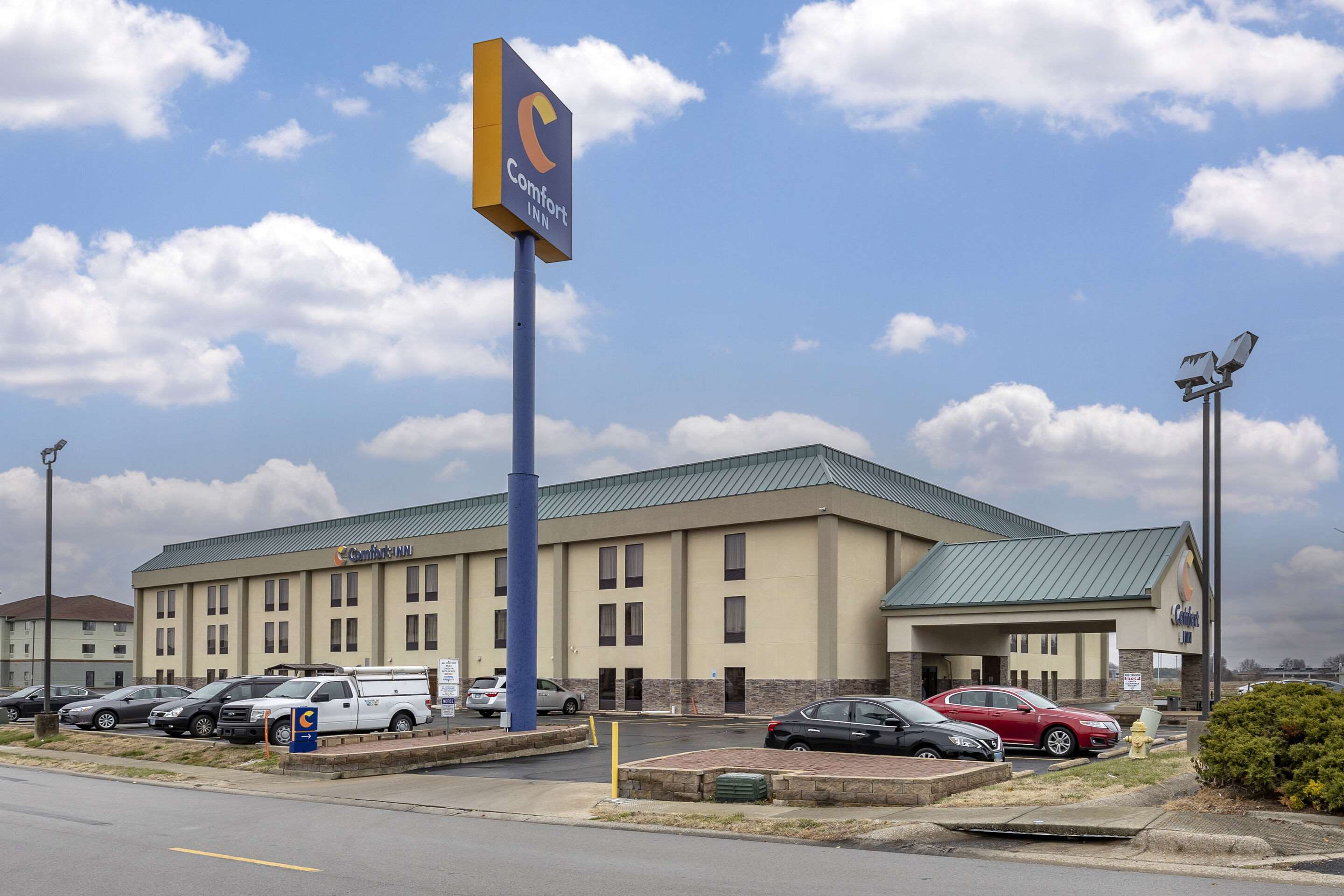 Hotel exterior | Comfort Inn Collinsville
