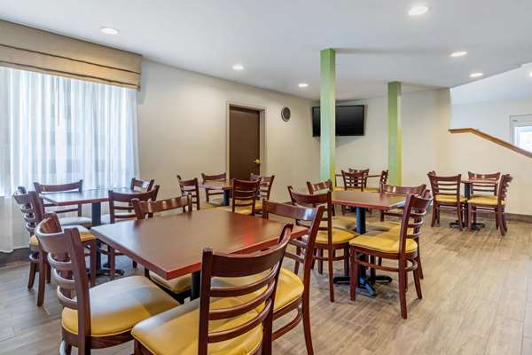 Amenities - Sleep Inn Lake Bluff