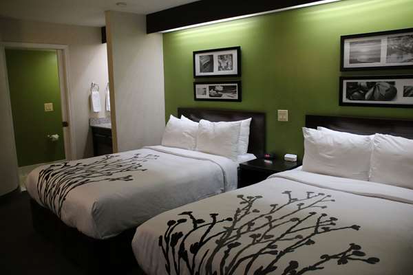  - Sleep Inn Lake Bluff