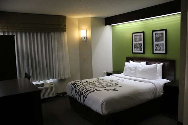 - Sleep Inn Lake Bluff