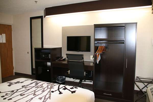  - Sleep Inn Lake Bluff