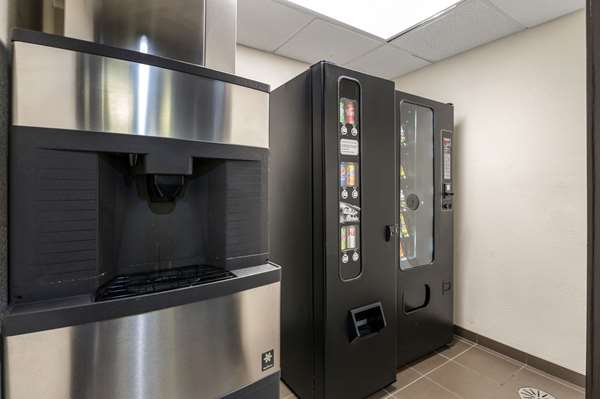  - Sleep Inn Naperville - I-88, Exit 123