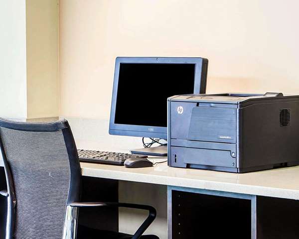 Conference Area - Quality Inn & Suites Peoria - I-74, Exit 89