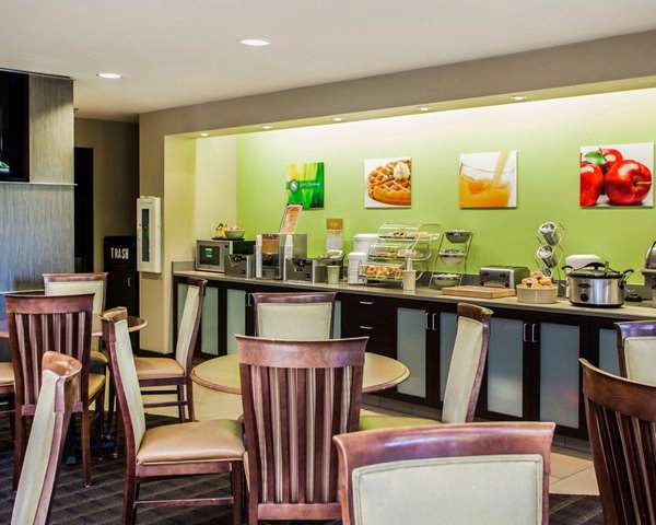 Amenities - Quality Inn & Suites Peoria - I-74, Exit 89