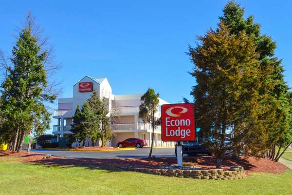 Exterior view - Econo Lodge Willowbrook