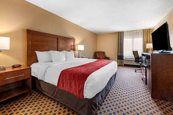  - Comfort Inn Joliet - I-80, Exit 127