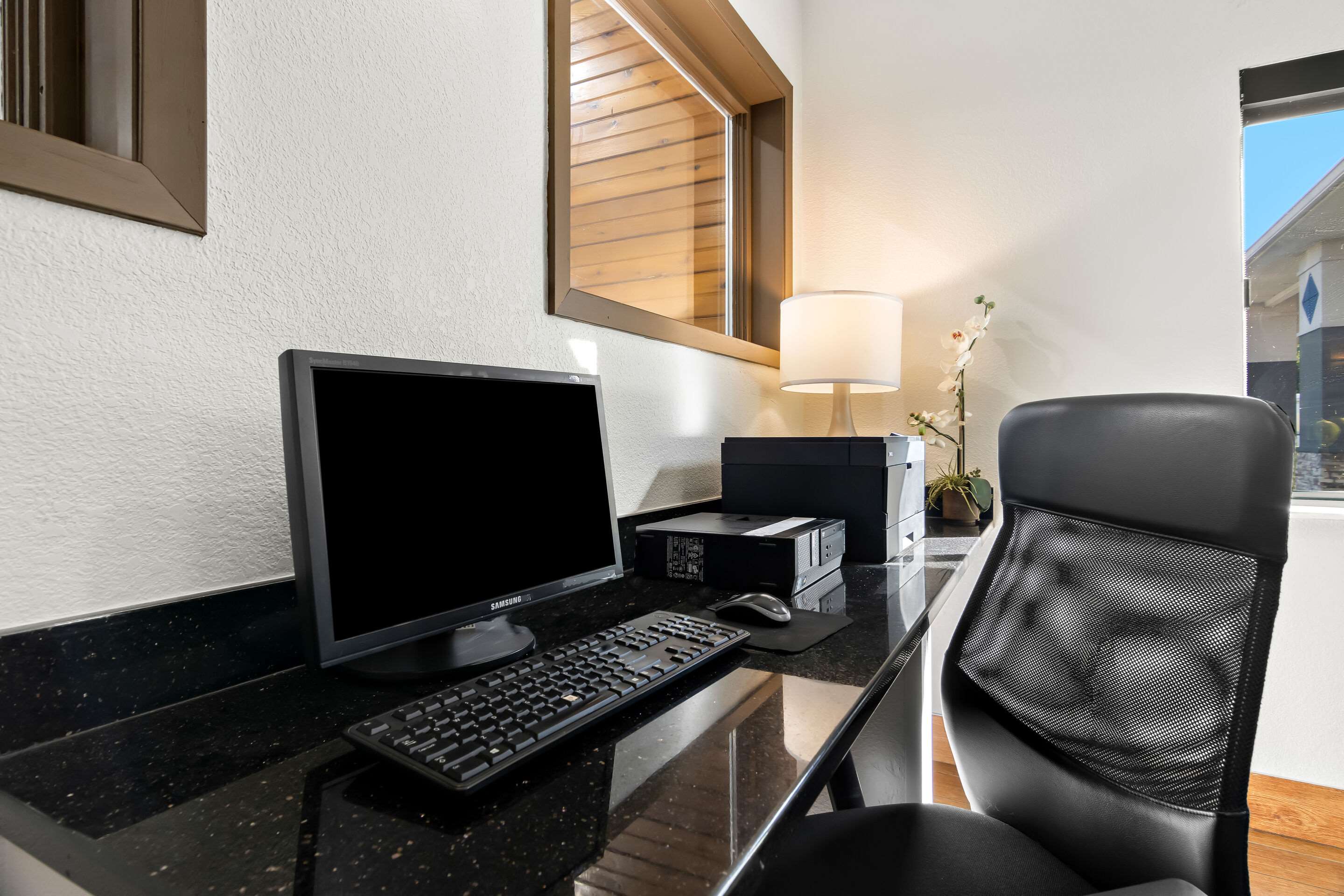 Computer in the lobby