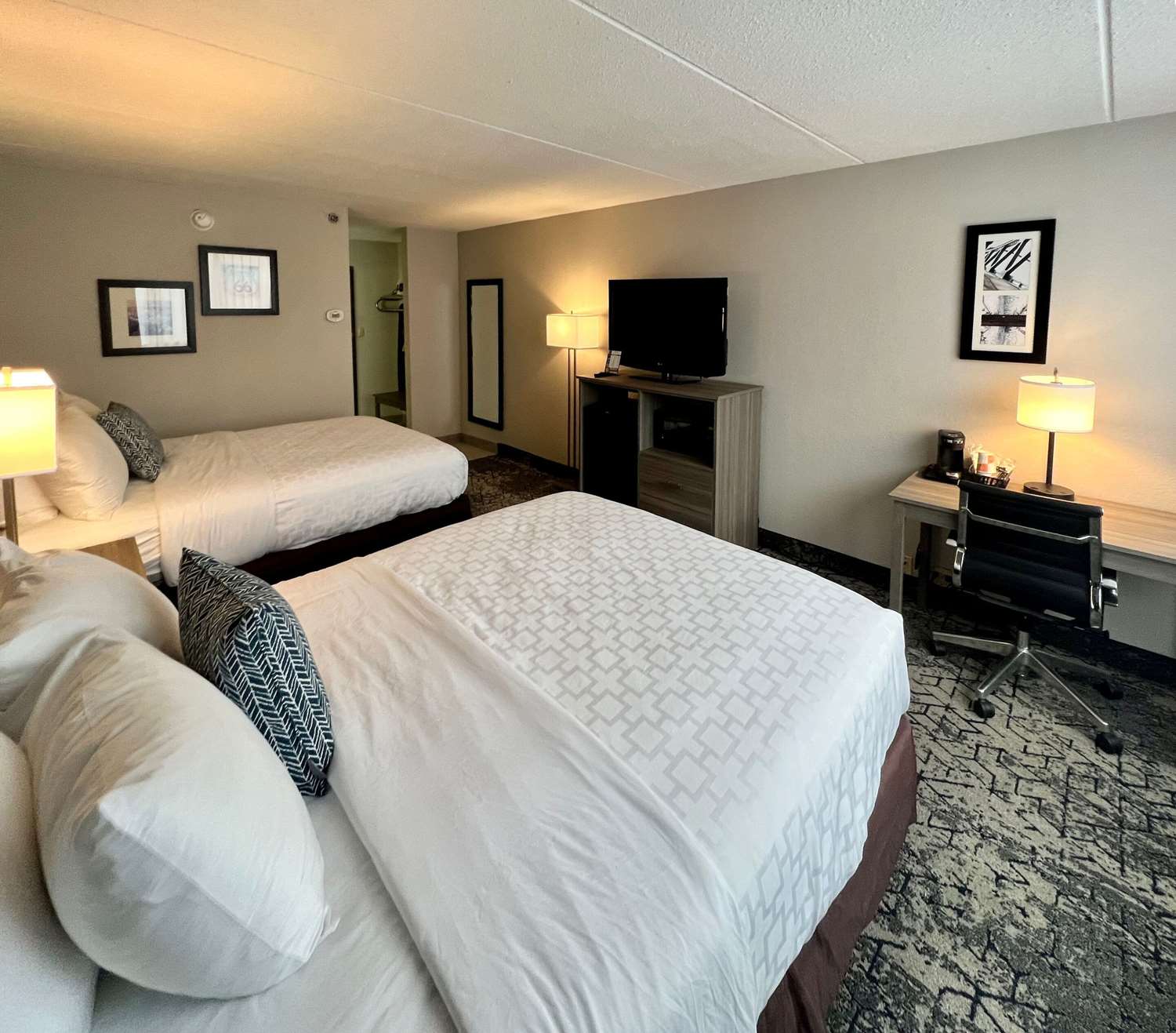 Clarion Hotel & Convention Center Joliet I80, Exit 130, IL See