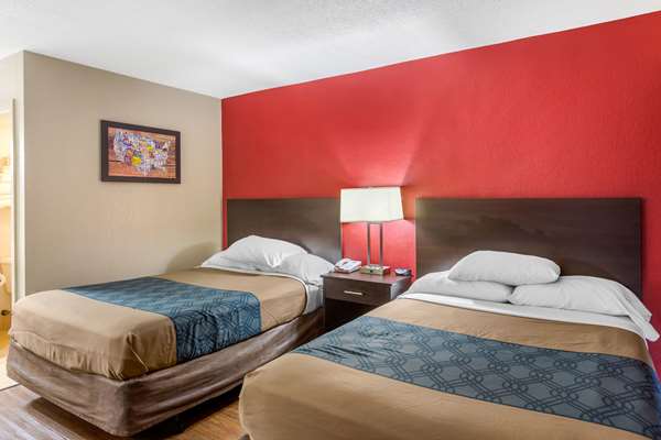  - Econo Lodge Shorewood - I-55, Exit 253