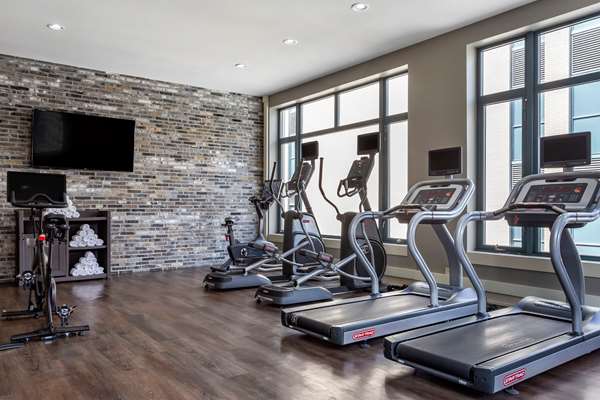 Fitness/ Exercise Room - Hotel Blake Chicago
