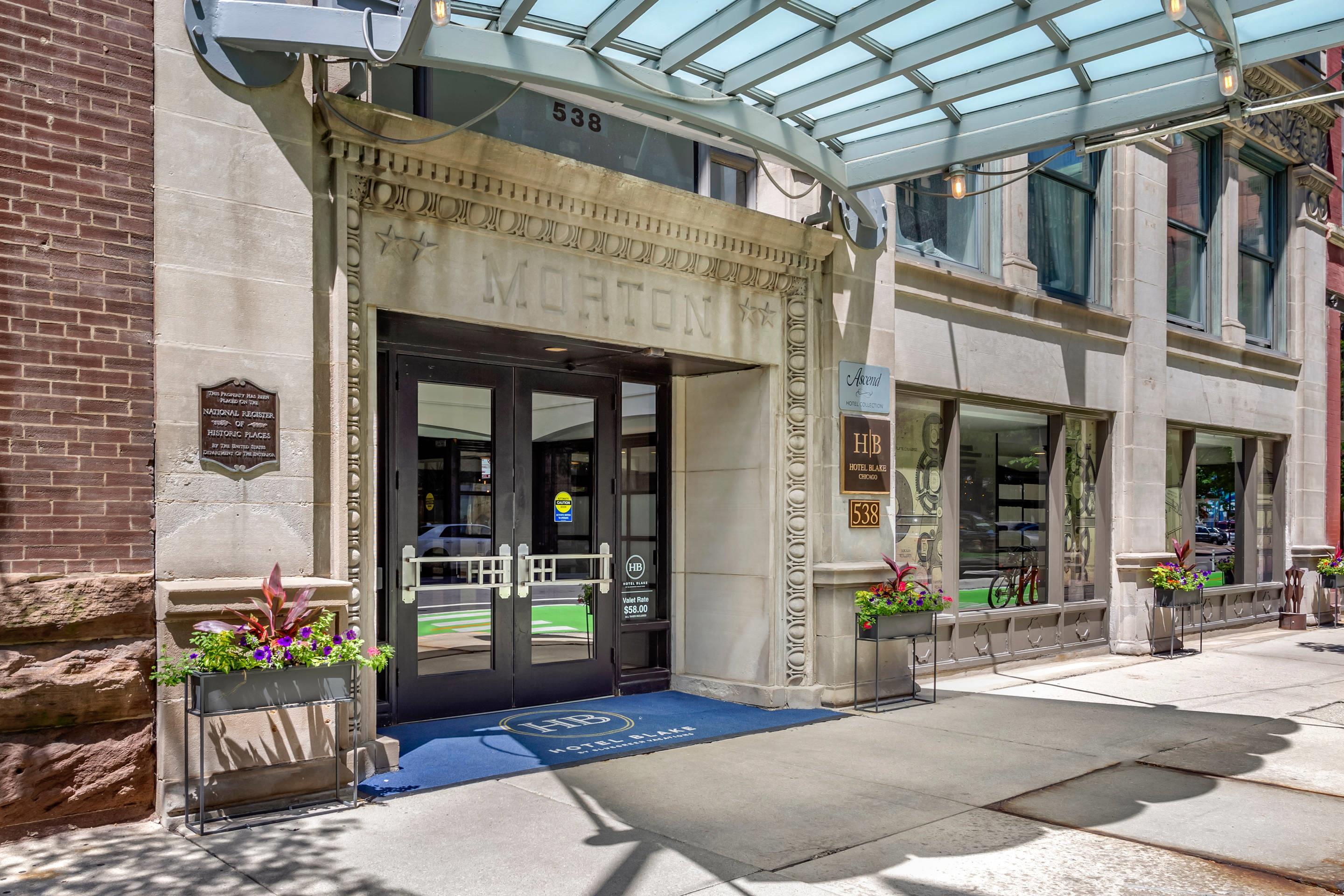 Hotel exterior | Bluegreen Vacations Hotel Blake, Ascend Resort Collection