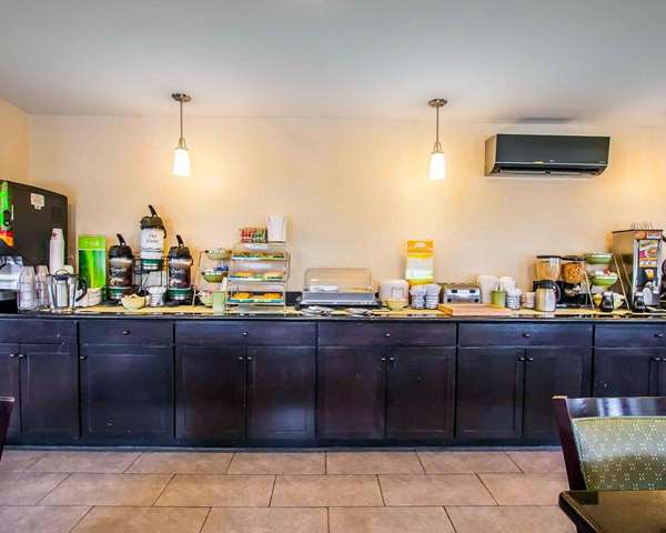 Amenities - Quality Inn Cairo - I-57, Exit 1