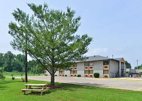  - Quality Inn Cairo - I-57, Exit 1