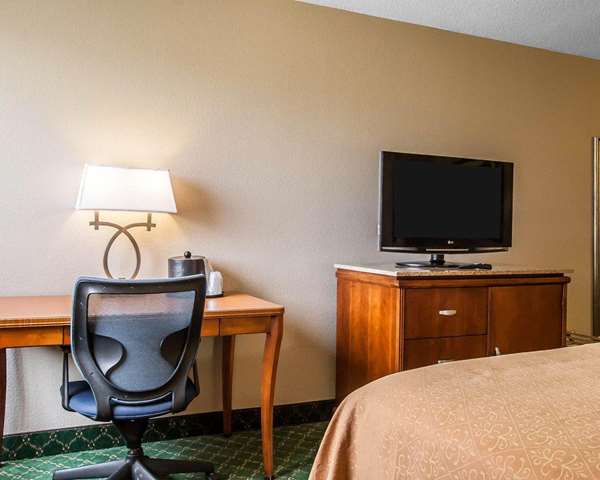  - Quality Inn Cairo - I-57, Exit 1