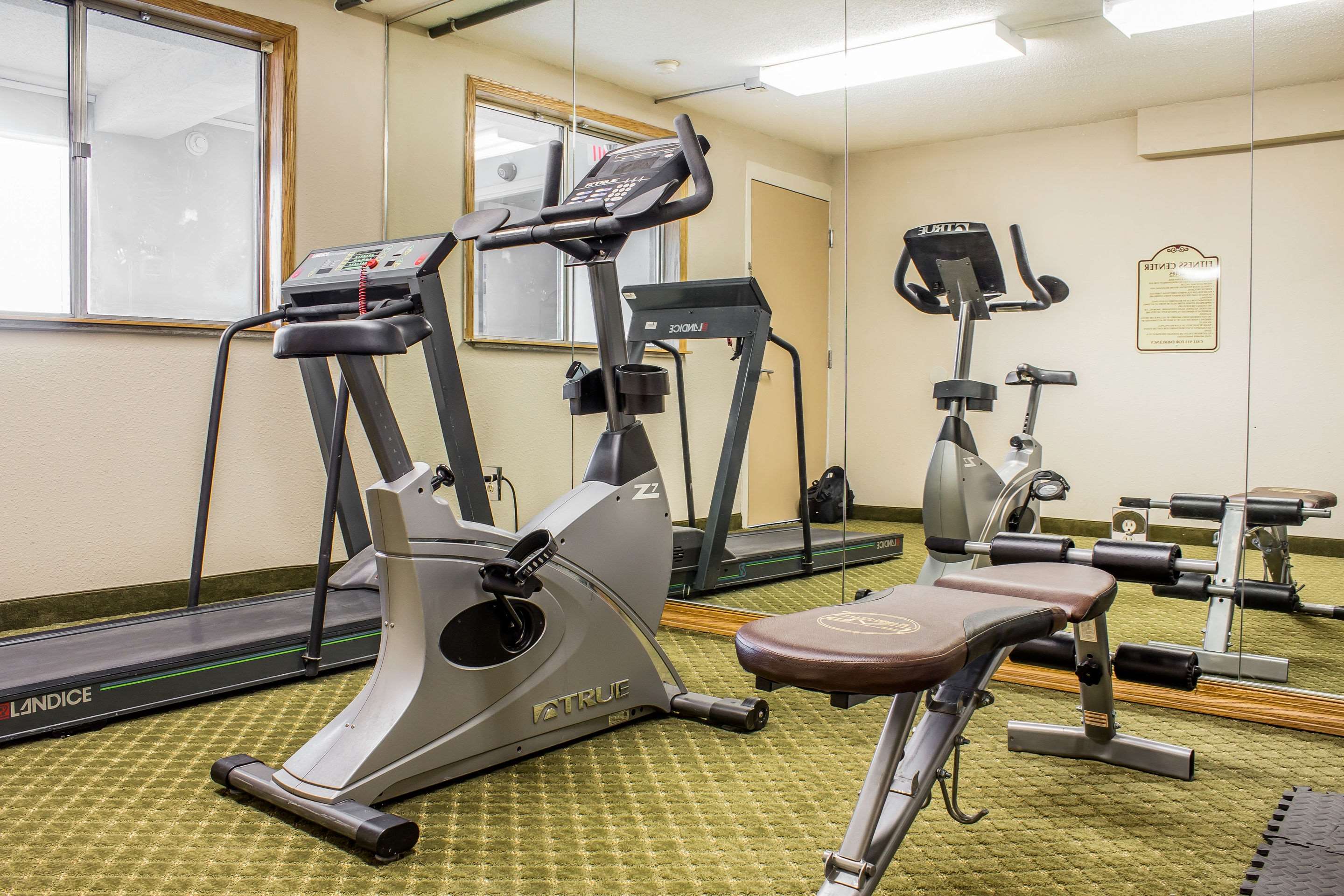 Fitness center | Quality Inn & Suites Moline - Quad Cities