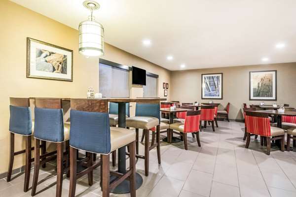 Amenities - Comfort Inn Ottawa - I-80, Exit 90