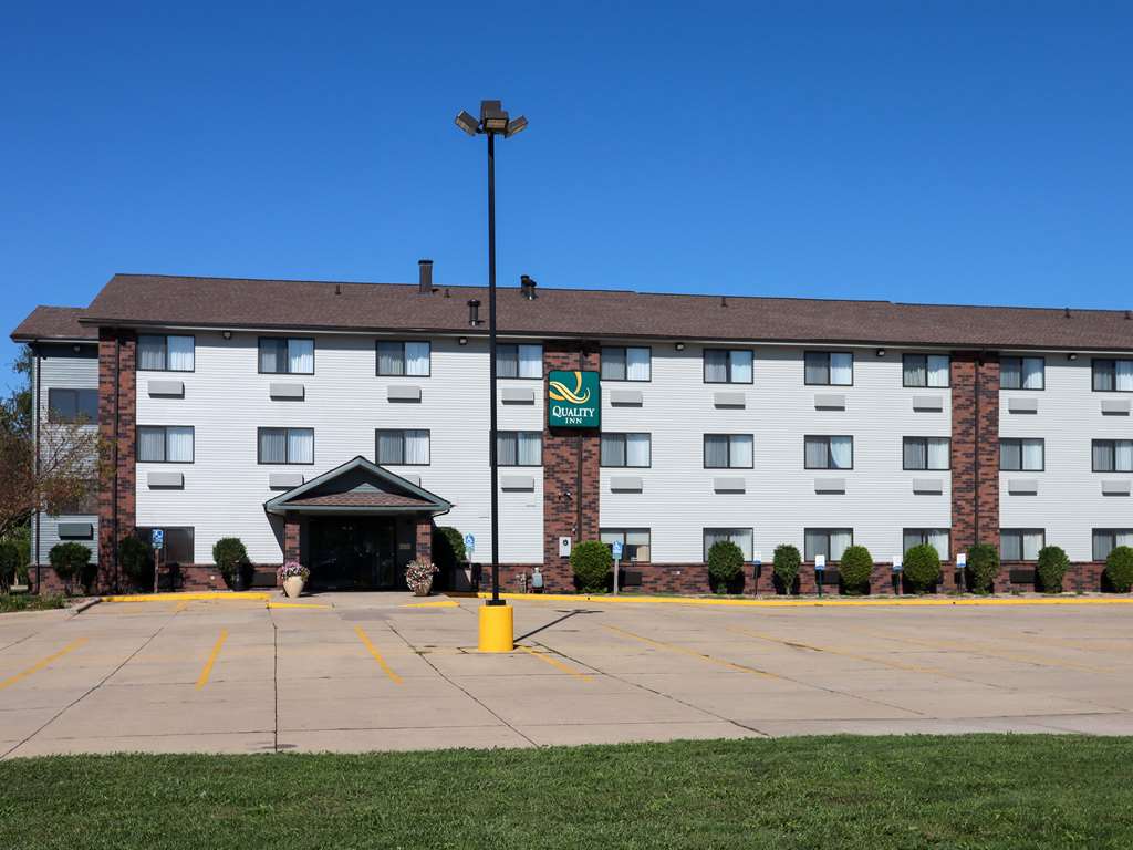 Quality Inn & Suites Bloomington Normal
