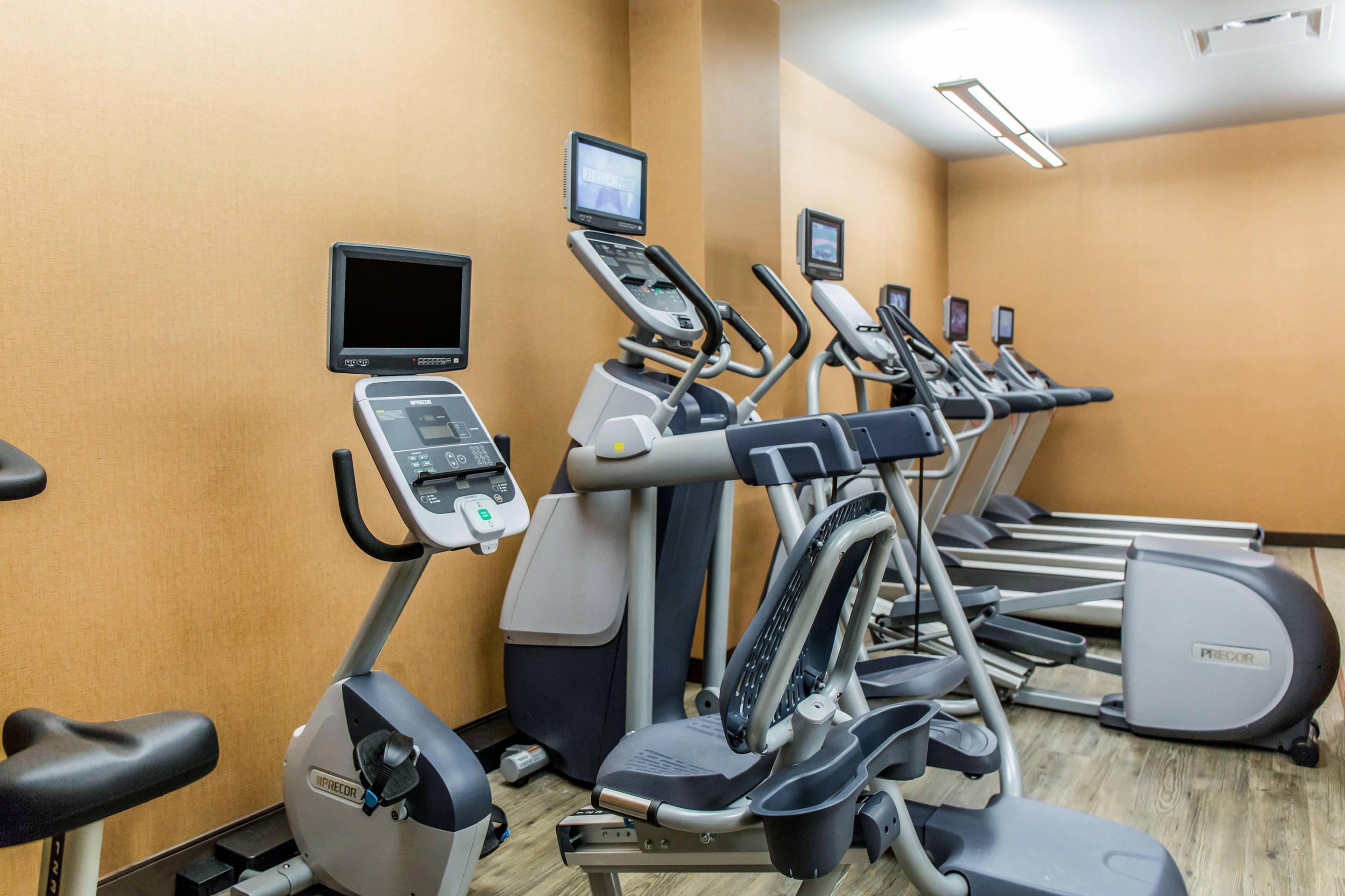 Fitness center | Cambria Hotel Chicago Loop - Theatre District
