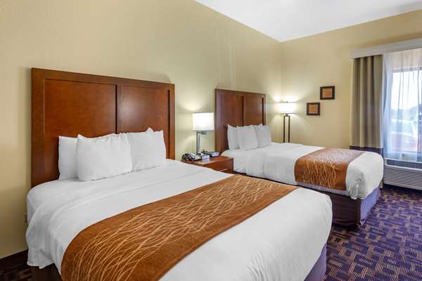  - Comfort Inn & Suites North Aurora - I-88, Exit 117