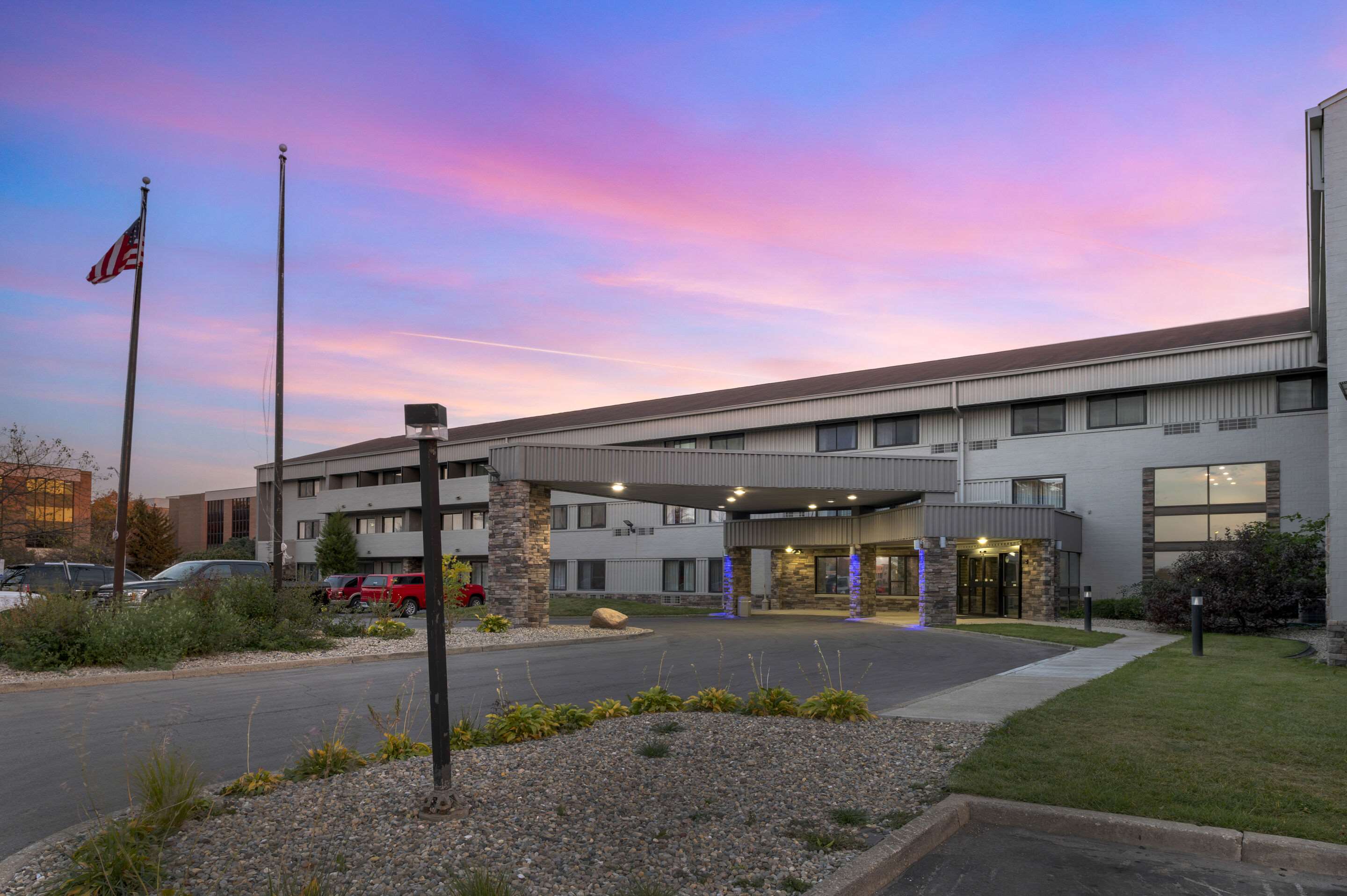 Hotel exterior | Comfort Inn & Suites North at the Pyramids