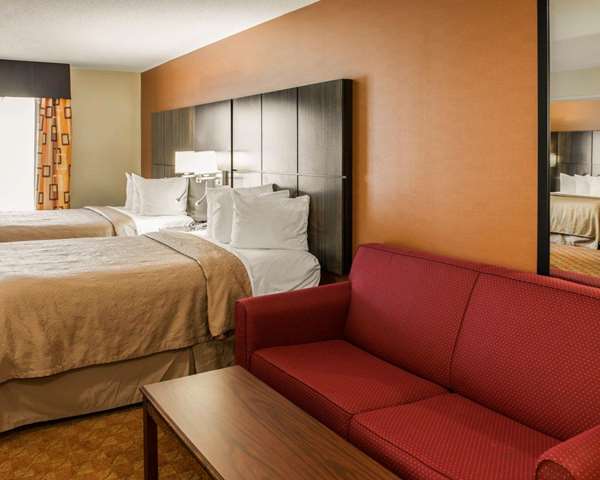 Suite - Quality Inn Franklin - I-65, Exit 90