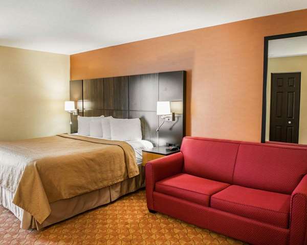 Suite - Quality Inn Franklin - I-65, Exit 90