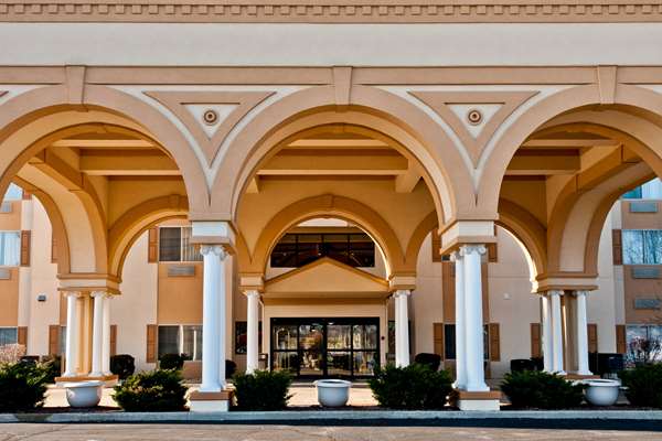 Exterior view - Comfort Suites Notre Dame University Area South Bend