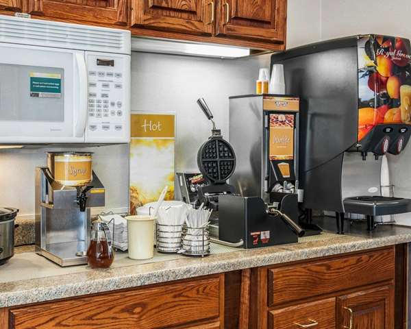 Amenities - Quality Inn Rochester