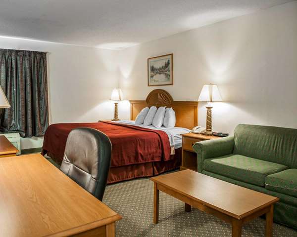 Suite - Quality Inn Rochester