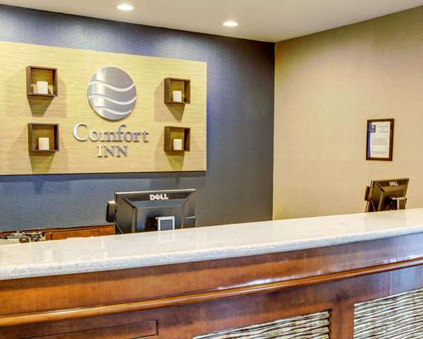  - Comfort Inn Greenfield - I-70, Exit 104