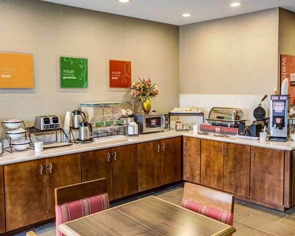 Amenities - Comfort Inn Greenfield - I-70, Exit 104