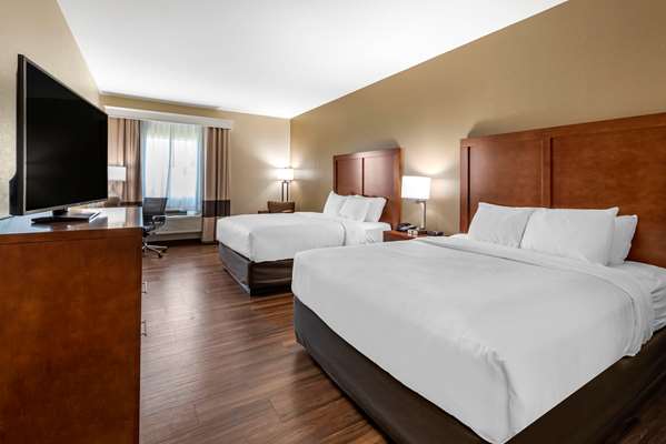  - Comfort Inn Crawfordsville - I-74, Exit 34