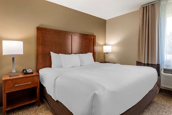  - Comfort Inn Crawfordsville - I-74, Exit 34