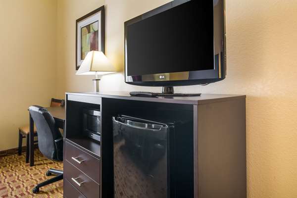  - Quality Inn Sellersburg - I-65, Exit 9