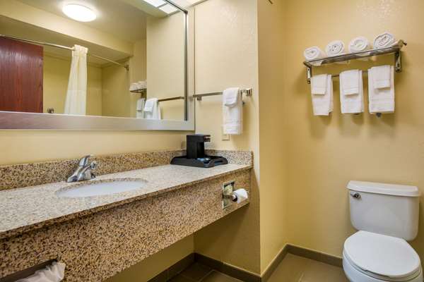 - Quality Inn Sellersburg - I-65, Exit 9