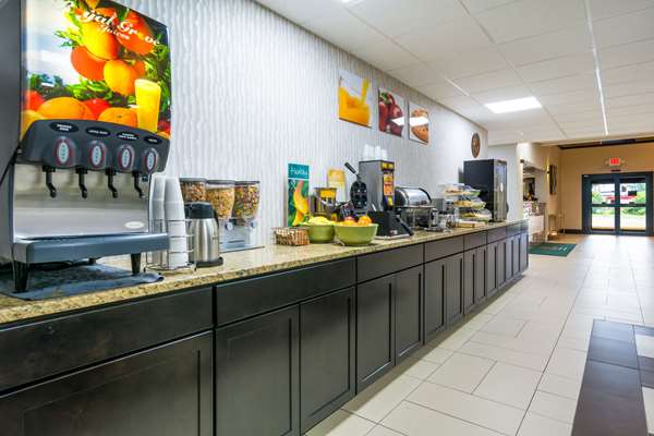 Amenities - Quality Inn Sellersburg - I-65, Exit 9