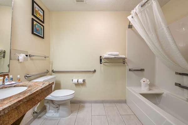  - Comfort Inn East Indianapolis - I-70, Exit 89