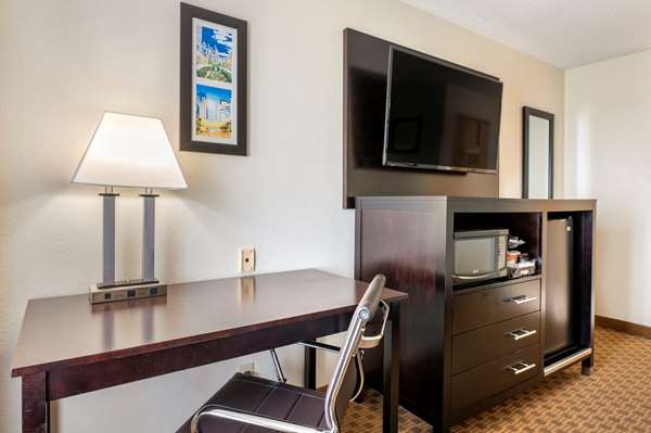  - Comfort Inn East Indianapolis - I-70, Exit 89