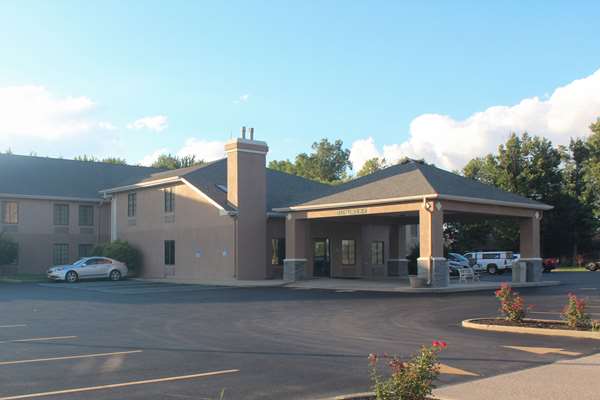 Exterior view - Quality Inn North Vernon