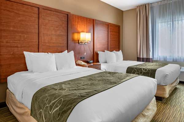  - Comfort Suites Northpointe Blvd Elkhart - I-80 & I-90, Exit 92