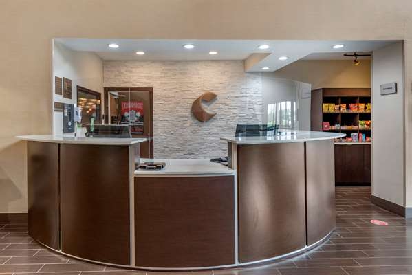  - Comfort Suites Auburn - I-69, Exit 329