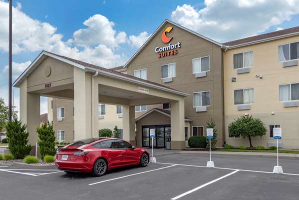 Exterior view - Comfort Suites Auburn - I-69, Exit 329