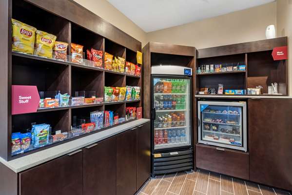  - Comfort Suites Auburn - I-69, Exit 329