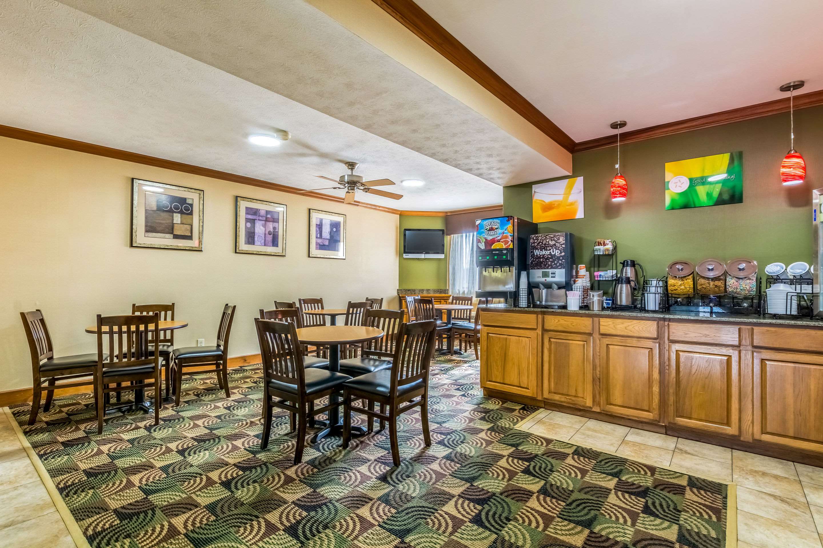 Breakfast area