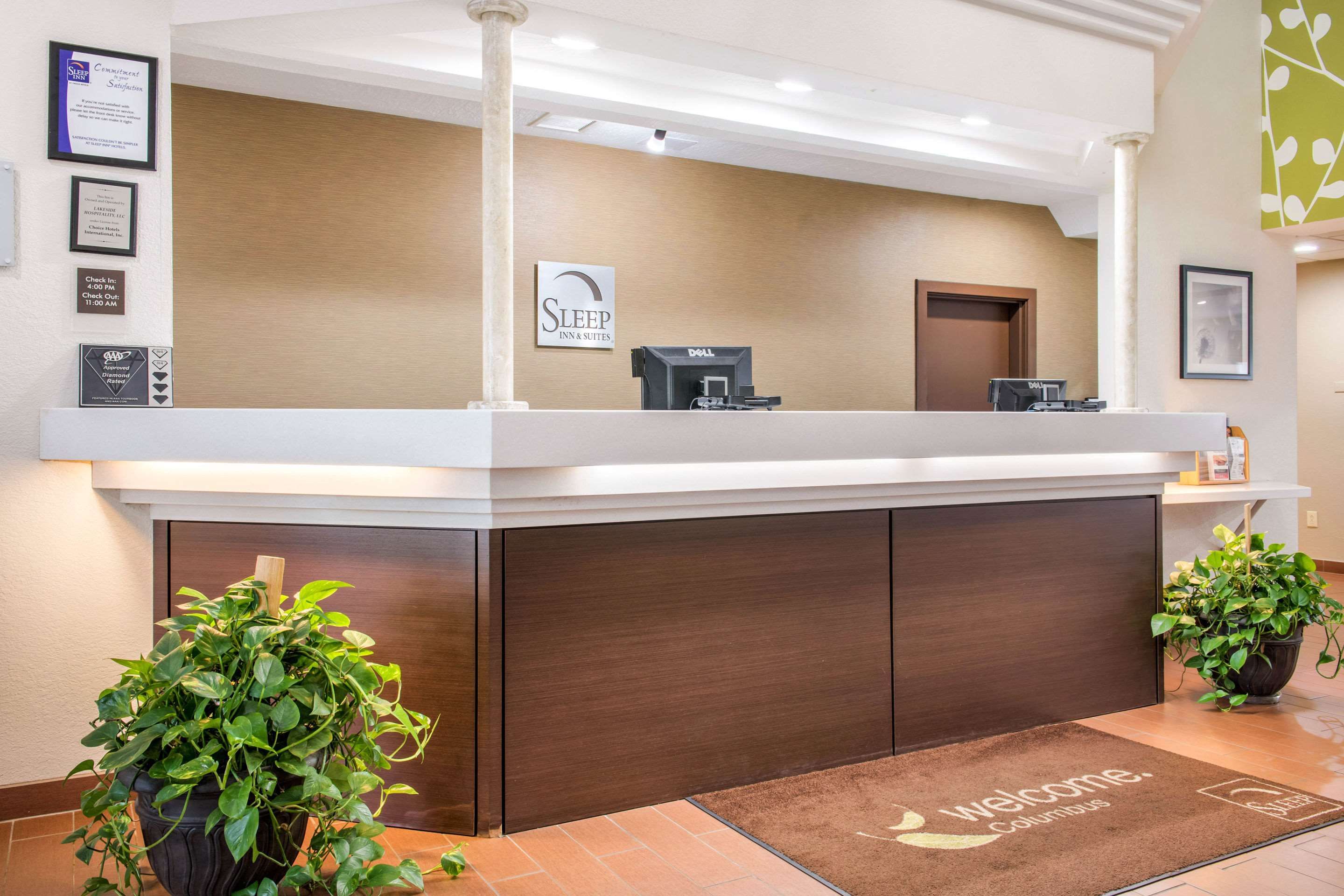 Front desk | Sleep Inn & Suites