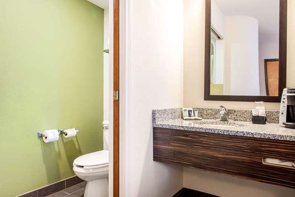  - Sleep Inn & Suites Columbus - I-65, Exit 68