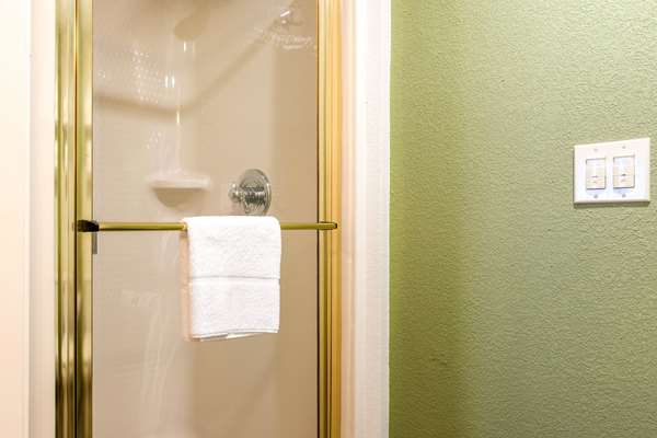  - Sleep Inn & Suites Columbus - I-65, Exit 68